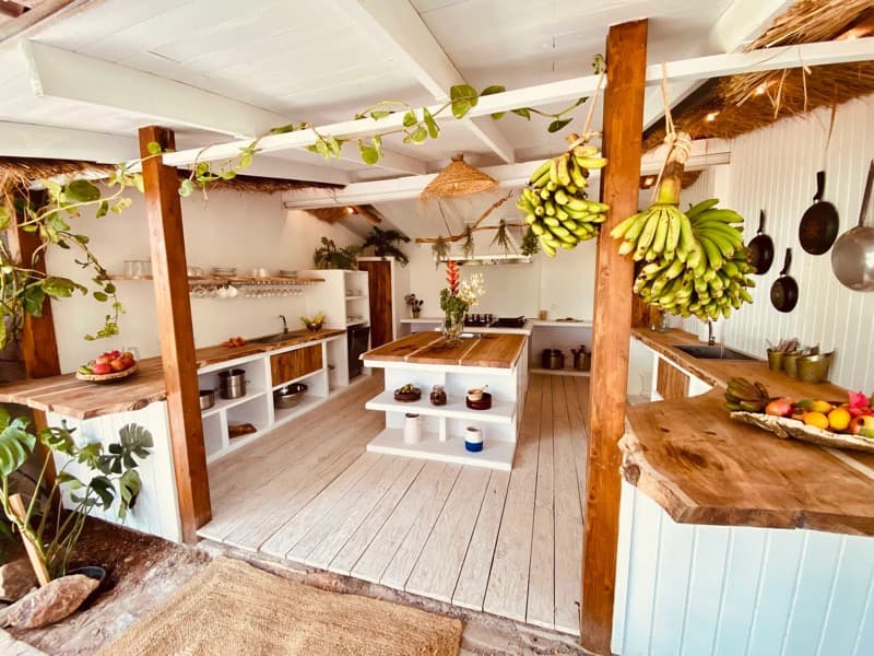 Open kitchen